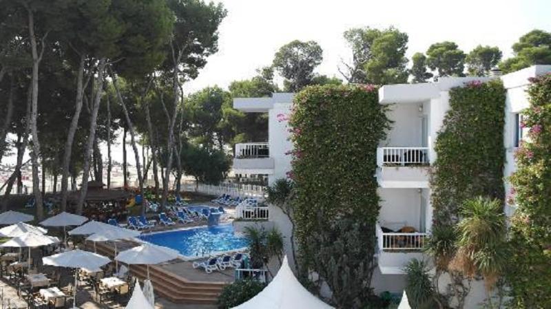 Apartamentos Ferrer Playa De Alcudia Port de Alcudia  ภายนอก รูปภาพ